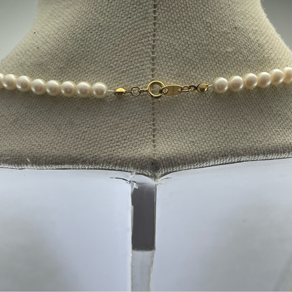 Vintage Avon Off White Glass Pearl Beaded Gold Tone Spring Clasp Necklace Bridal - Picture 5 of 8